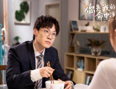 开云体育平台APP-沉寂刀锋终出鞘—德罗赞全面爆发率马刺险胜活塞，决胜时刻彰显球星本色