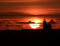 开云体育平台APP-三狮绝境亮剑！巴斯托尼一锤定音，英格兰决胜局力擒芬兰