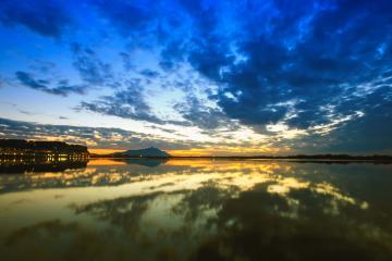 开云体育平台APP-群星之夜，世界杯绝杀与英超英雄之间，藏着足球的两种天才