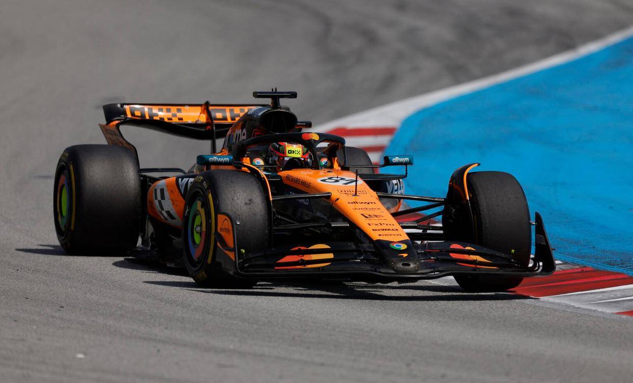 开云APP-索伯车队力克红牛车队，皮亚斯特里带队取胜