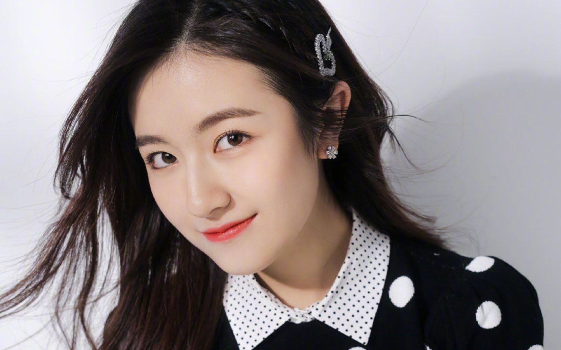 开云官网-欧冠淘汰赛焦点战，皇家社会正面击溃法国，书写历史新篇