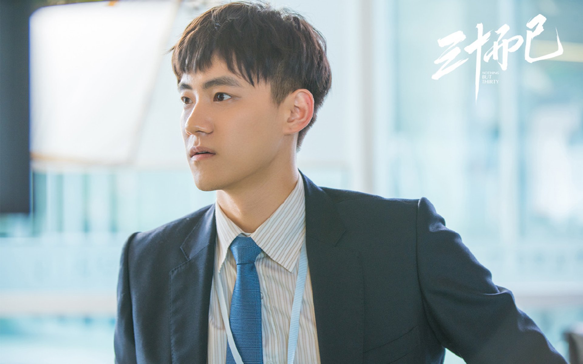 开云官网-封锁与突破，巴黎铁幕下的牙买加闪电与维尼修斯的千场华章