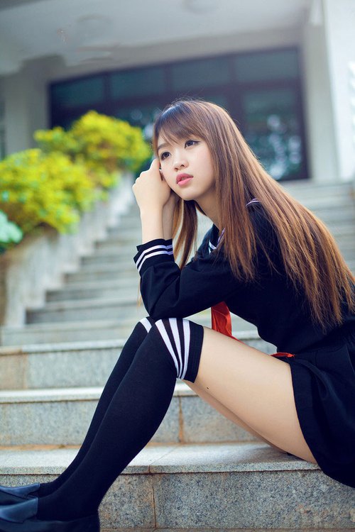 开云体育入口-双城记,当黄蜂绝境蛰破篮网,米切尔在东部之巅掀起血色风暴