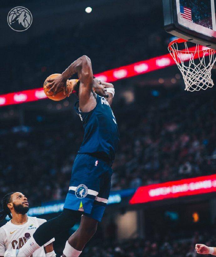 开云体育APP下载-热火对阵凯尔特人，戈贝尔展现巨星价值