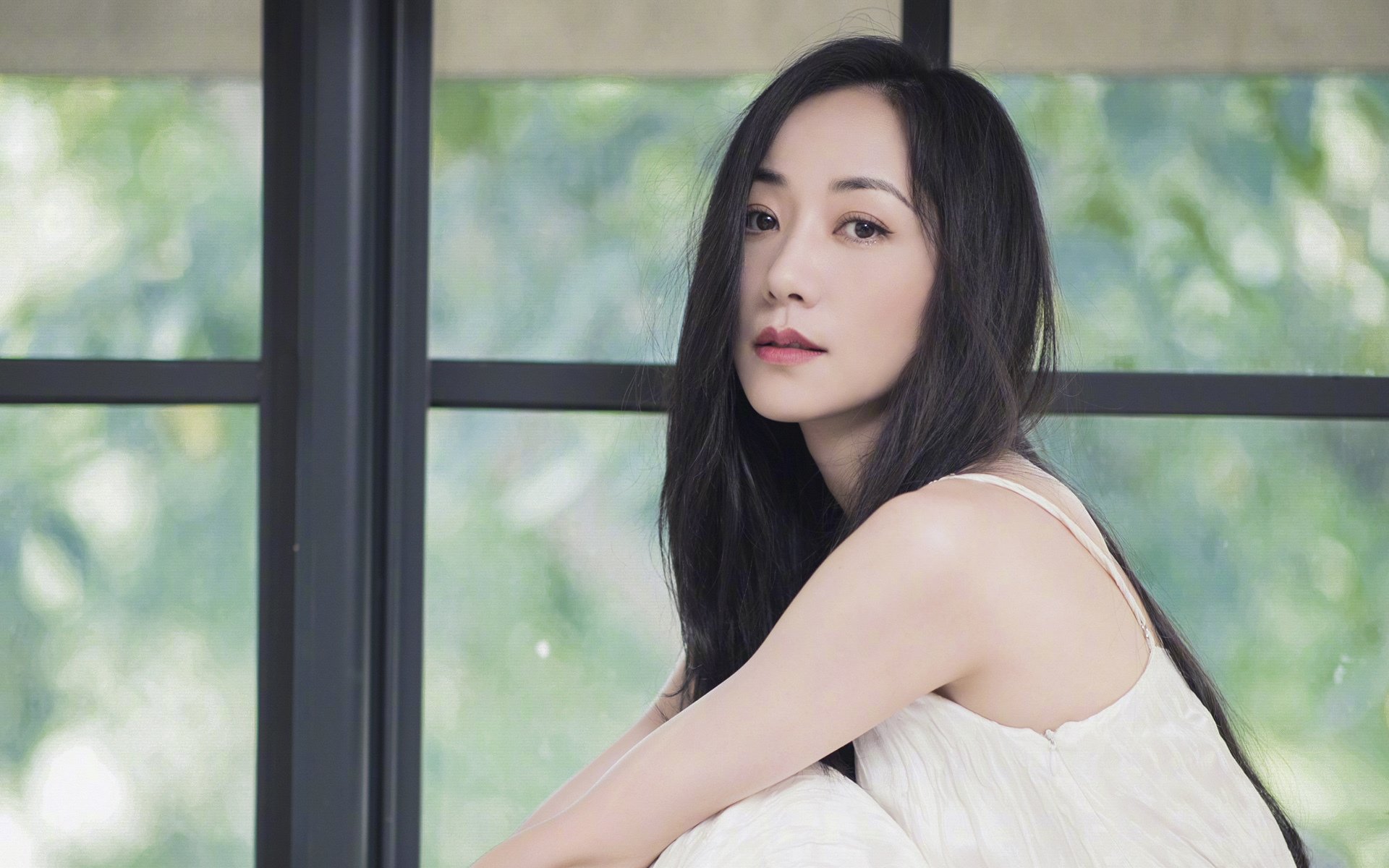 开云平台-爵士淘汰独行侠晋级季后赛，字母哥统治力全开接管比赛